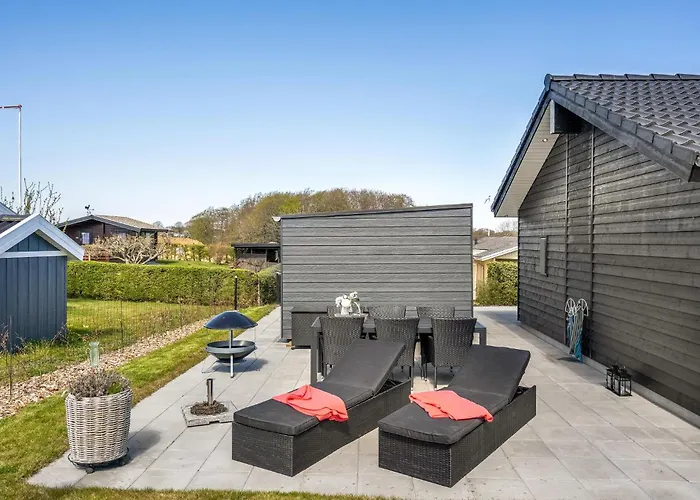 Beautiful In With Wifi Feriehus Hejls